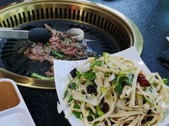 -牛鲜盛齐齐哈尔烤肉(曹路店)
