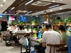 大堂-八合里潮汕鲜牛肉火锅(深圳海岸城店)