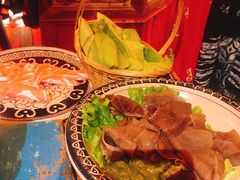 -房子红了鱼豆花重庆老火锅(广厦学院店)