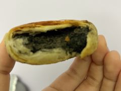 黑麻饼-采芝斋(延安路店)