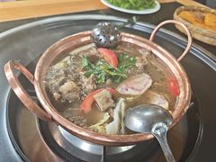 -银同牦牛肉火锅