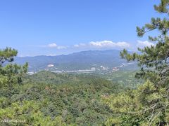 -磬锤峰森林公园
