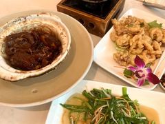 -新峰肉骨茶(总店)
