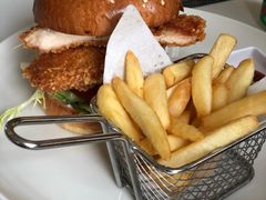 -WOLFGANG PUCK KITCHEN & BAR(迪士尼小镇店)