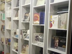 -晓风书屋(大学路店)