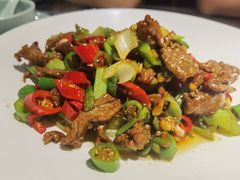 -卢大鲜鱼头捞饭(美利广场店)