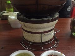 -威邵鸡煲(西华路总店)