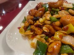 宫保鸡丁-东四民芳餐厅(世茂工三店)