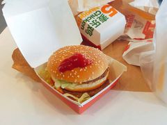 -麦当劳(健德桥得来速店)