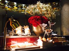 店内布置-天宇菲尔德·花园西餐厅·海鲜自助餐