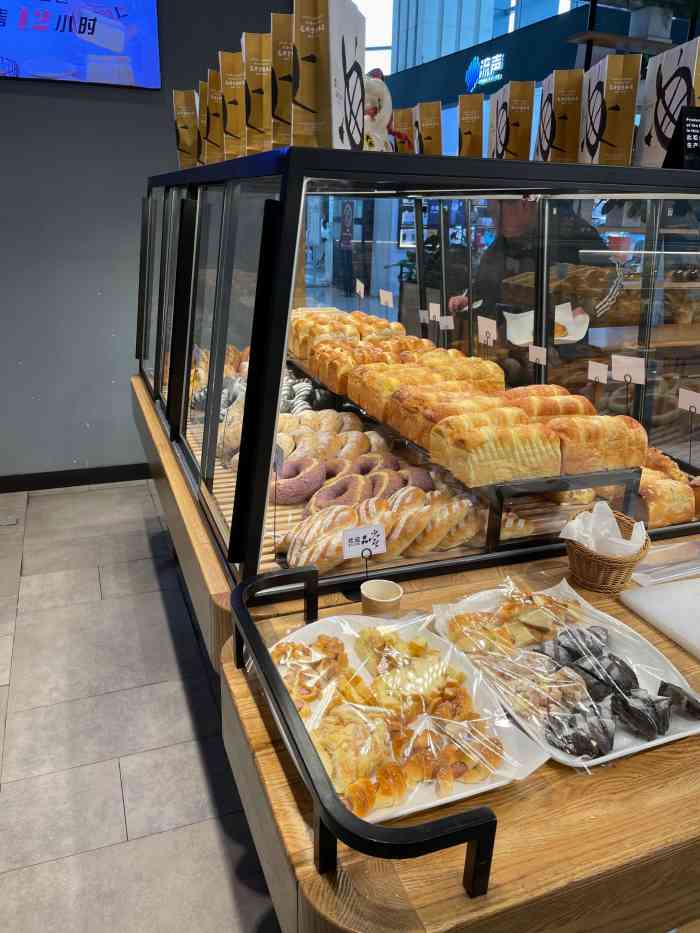 21克拉面包李沧万达店