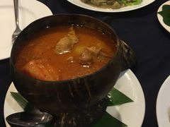-Neary Khmer Restaurant
