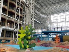 -四季贵州·山地温泉水世界