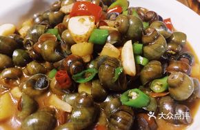 Screw-braised Chicken Feet