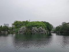 -绳金塔