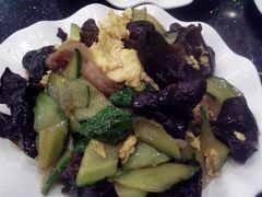 -胶东海鲜大排档(北太平庄店)