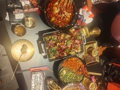 -何师烧烤Pro ·江湖川菜·小龙虾·精酿(太古里旗舰店)