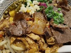 -粉吖吖·邵阳米粉(体育西路店)