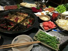-疯狂的筷子老灶九宫格火锅