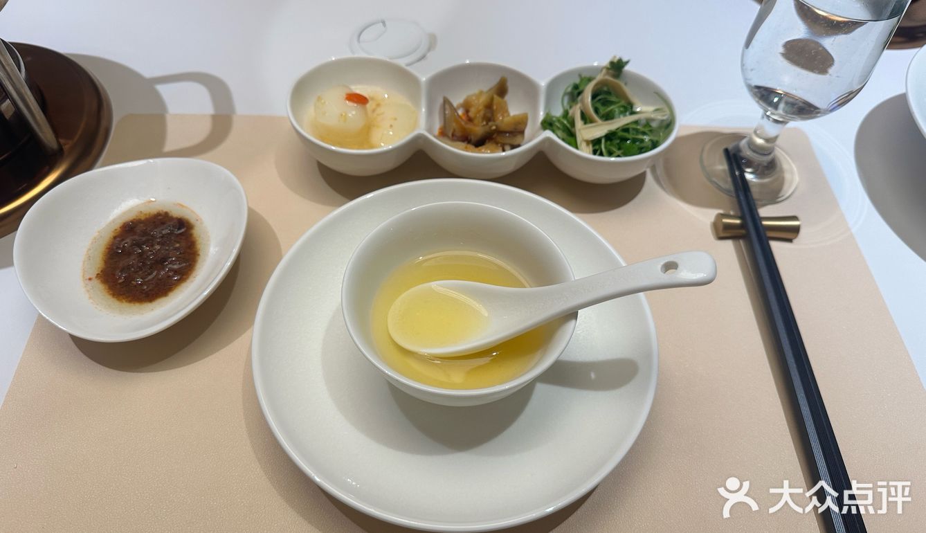 晚餐时间的心满意足[机智]