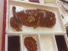 -王府井酒店(金桥港湾店)