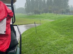 -万柳高尔夫俱乐部