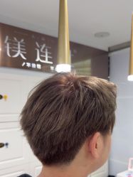 -镁连社·美联社