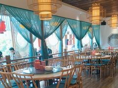 -粥满堂地道湖北菜(南湖都会店)