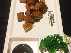 -HIHE Bistro·Oyster Bar(华熙live店)