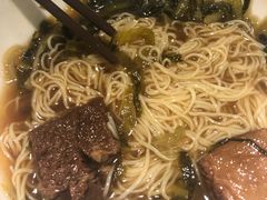 酸菜牛腩面-葡珍轩冰室(虹桥机场T1店)