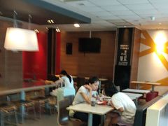 -麦当劳(衡阳中心汽车站店)