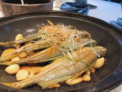 砂锅焗小黄鱼-海鸿荟·沿江菜(中山北路店)