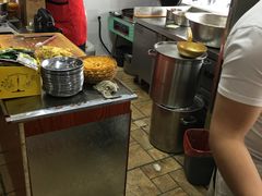 -何胖子丸子汤(南海街店)