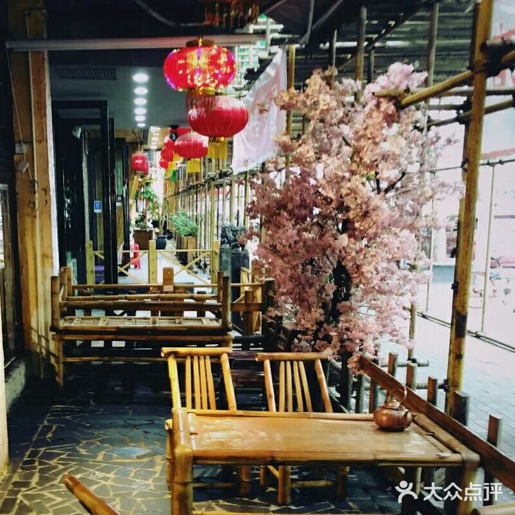 一家历史悠久的虾店