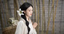 -虞美人汉服摄影
