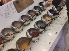 自助调料区-澜悦港海鲜体验主题餐厅