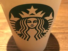 -星巴克(静安嘉里中心B2店)