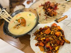 酥酥小鲍鱼-十面欢腾·海鲜面·台式Bistro(长乐路店)