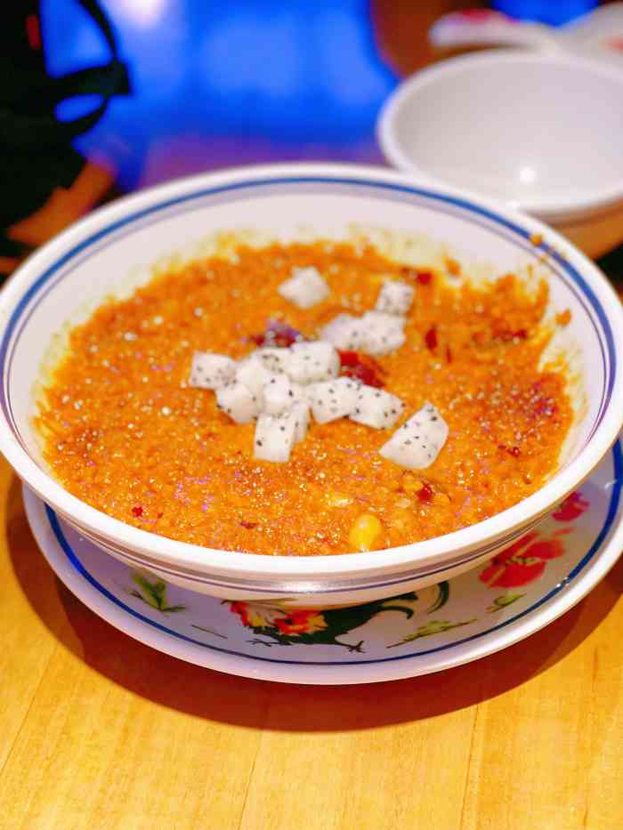 盛和友·大院炒鸡(胶州宝龙店)-"位于宝龙四楼中厅,菜量很足.