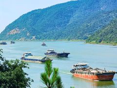 -羚羊峡古栈道森林公园