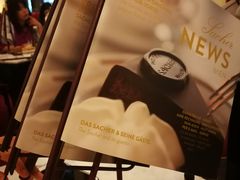-Cafe Sacher(WIEN)