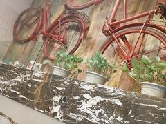 -喝丢一只鞋辣炒海鲜小烧烤(三八广场店)
