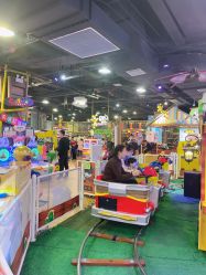 点击看大图 -卡通尼乐园(银泰店)