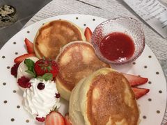 草莓舒芙蕾-娜娜家·Nana's restaurant(国金汇店)