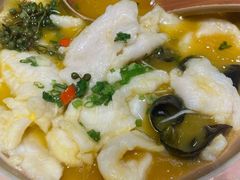 酸汤龙利鱼-满园烤鸭·春饼(奥体万达店)