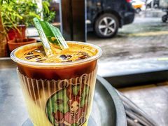 -red donkey coffee