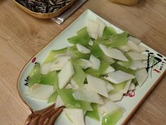 -壹笑茶庄