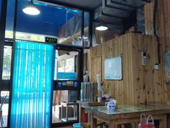 大堂-陇上全荟兰州传统牛肉面(延吉路店)
