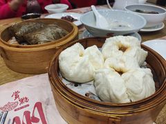 蜜汁叉烧包-赏点粤式点心(广州塔店)