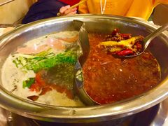 -朱氏胖子烂火锅(洪崖洞店)